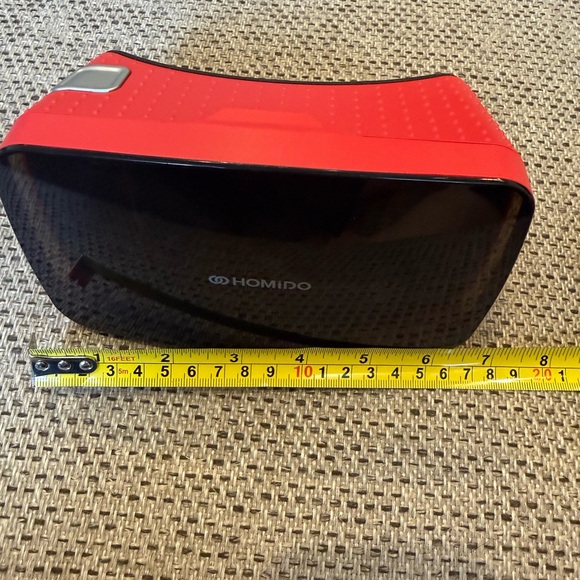 Mido VR Headset in Red and Black - Picture 8 of 10